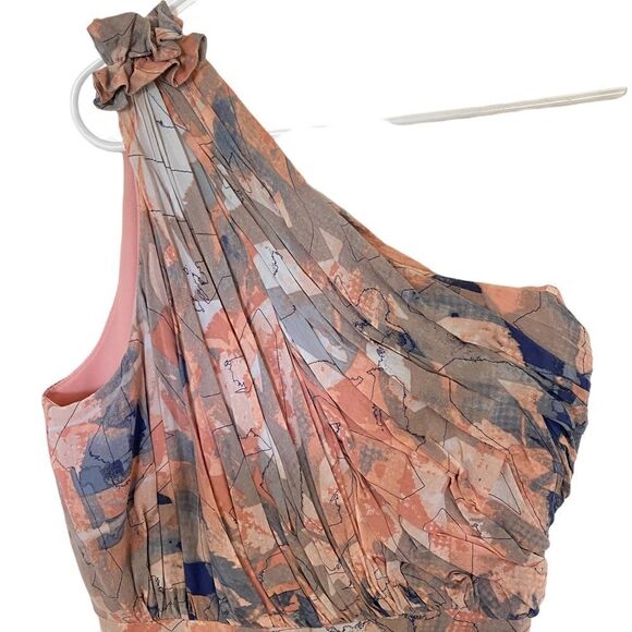 BCBGeneration one shoulder pocket romper pastel floral size 2 side zipper - Picture 4 of 9